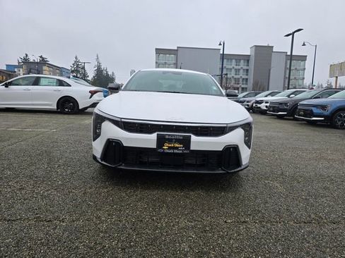 New 2025 Kia K4 GT-Line image 8