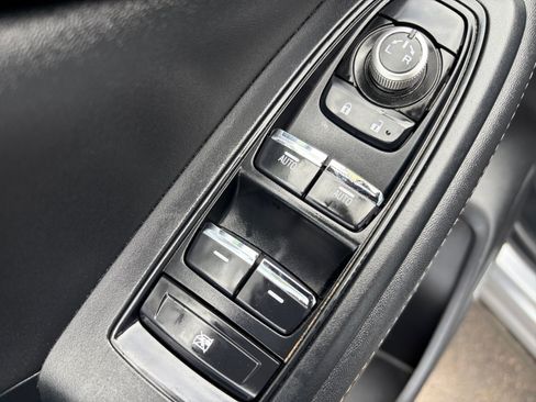 Used 2023 Subaru Forester Touring AWD/4WD image 15