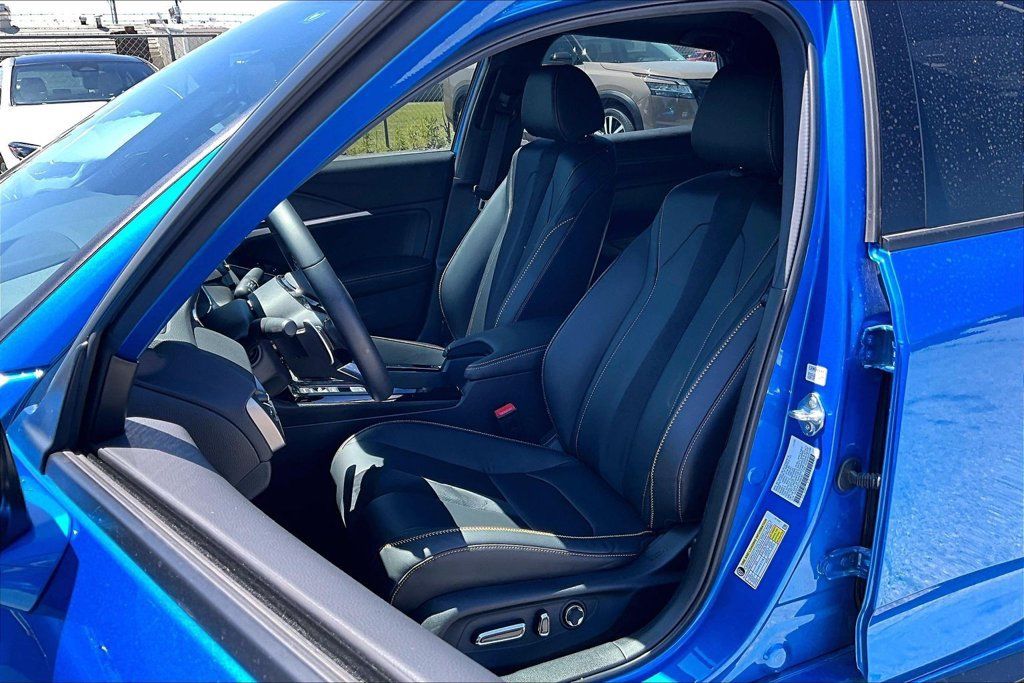 Used 2026 Acura Integra A-Spec w/ Technology Package FWD image 30