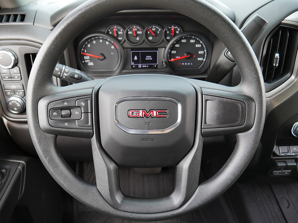 Used 2026 GMC Sierra 1500 Pro w/ Pro Value Package AWD/4WD image 18