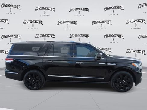 Used 2022 Lincoln Navigator L Reserve AWD/4WD image 6