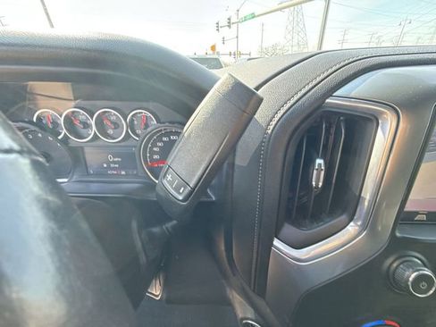 Certified 2021 Chevrolet Silverado 1500 RST w/ Convenience Package II image 15