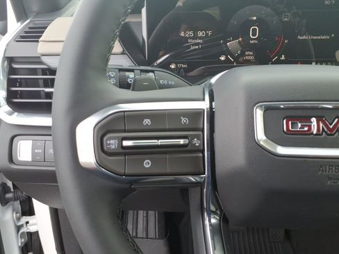 New 2026 GMC Acadia Elevation FWD image 11