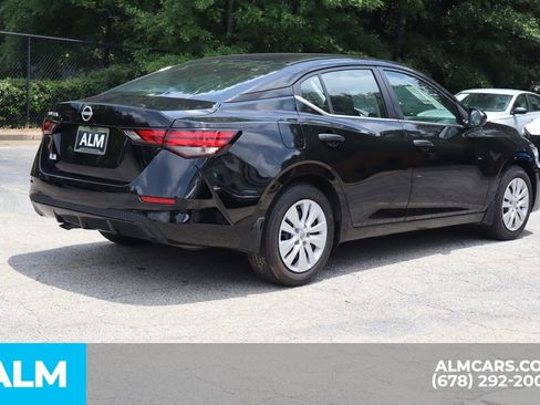 Used 2025 Nissan Sentra S FWD image 6