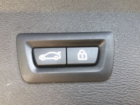 Used 2018 BMW X1 xDrive28i image 15