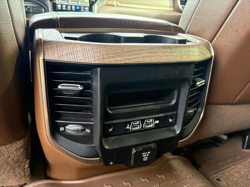 Used 2020 RAM 3500 Limited image 24