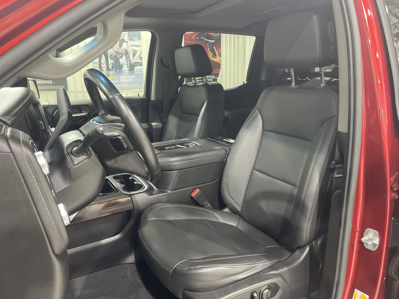Used 2021 GMC Sierra 1500 SLT w/ SLT Premium Plus Package AWD/4WD image 23