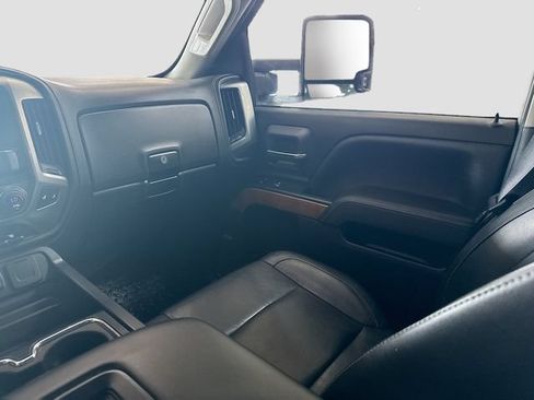 Used 2018 Chevrolet Silverado 2500 LTZ w/ Duramax Plus Package AWD/4WD image 24