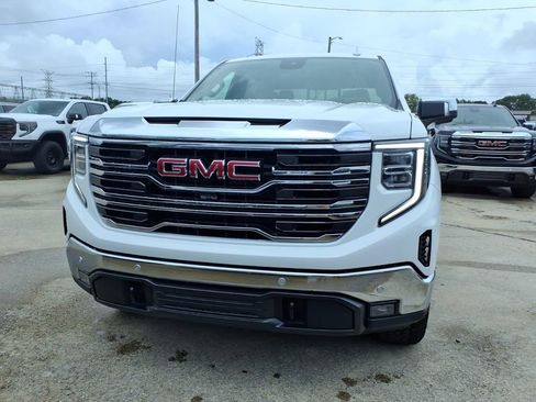 New 2026 GMC Sierra 1500 SLT w/ SLT Premium Plus Package AWD/4WD image 2