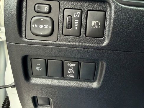 Used 2020 Toyota 4Runner Limited image 22