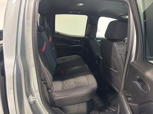 Used 2024 Chevrolet Colorado Z71 image 35