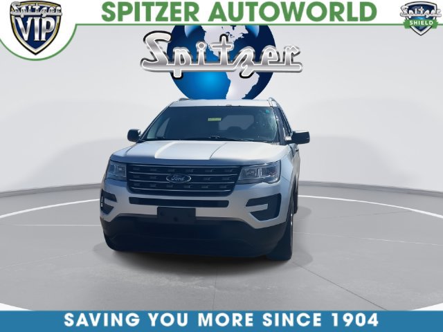 Used 2017 Ford Explorer FWD image 4
