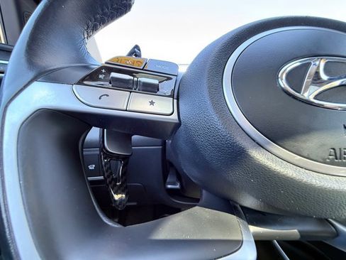 Certified 2022 Hyundai Tucson Limited AWD/4WD image 20