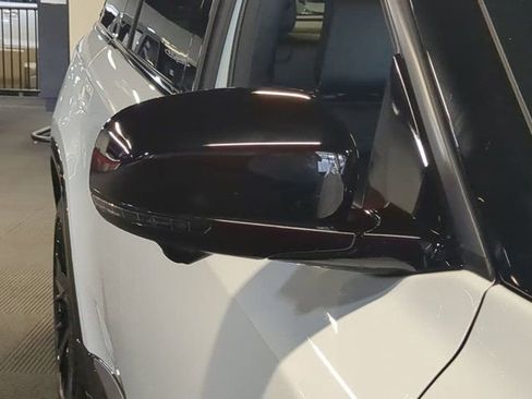 Used 2024 Jeep Wagoneer Launch Edition image 11