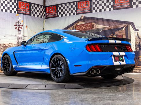 Used 2017 Ford Mustang Shelby GT350 w/ Electronics Package RWD image 7