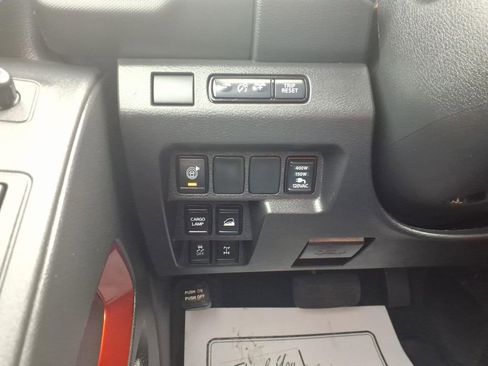 Used 2024 Nissan Frontier PRO-4X w/ Pro Convenience Package image 15