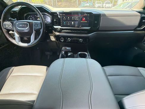 Used 2023 GMC Sierra 1500 SLT w/ SLT Premium Package image 18