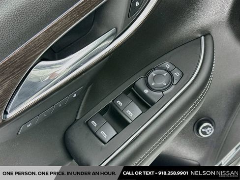 Used 2023 Buick Envision Avenir FWD image 18