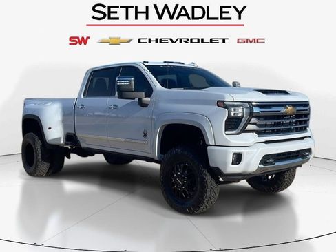 New 2026 Chevrolet Silverado 3500 High Country w/ High Country Premium Package image 1