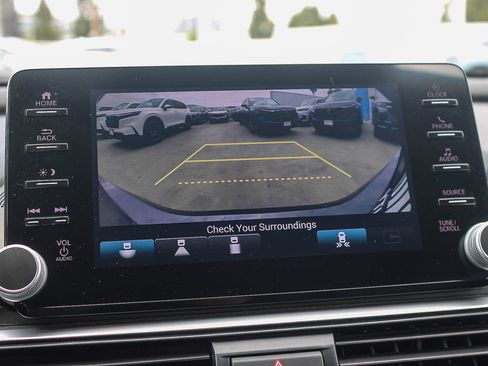 Used 2021 Honda Accord EX-L image 25