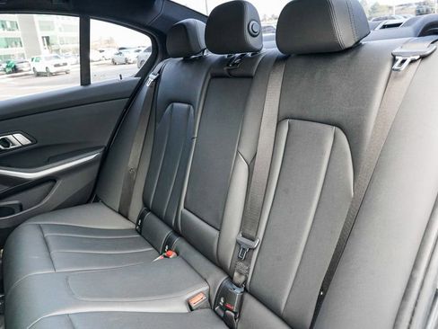 Used 2019 BMW 330i xDrive 330i xDrive w/ Convenience Package image 16