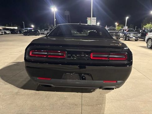 Used 2022 Dodge Challenger R/T Scat Pack RWD image 7