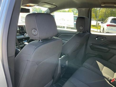 New 2026 GMC Canyon Elevation w/ Convenience Package image 14