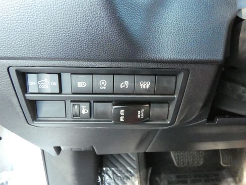 Used 2025 Toyota Tundra SR image 75