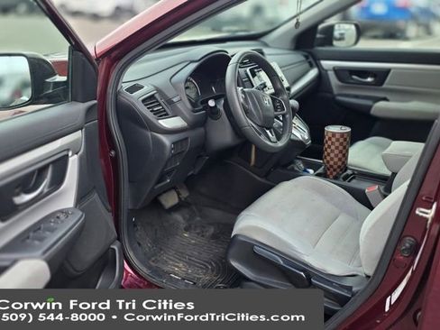 Used 2017 Honda CR-V LX image 2