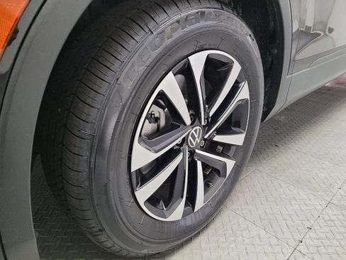 Used 2022 Volkswagen Tiguan S FWD image 31