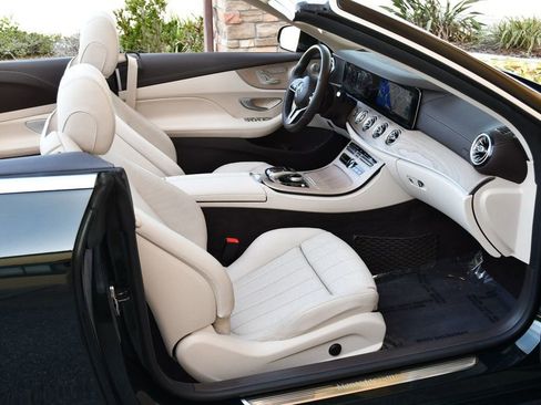 Used 2020 Mercedes-Benz E 450 4MATIC Cabriolet image 18