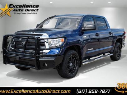 Used 2014 Toyota Tundra SR5 w/ SR5 Upgrade Package