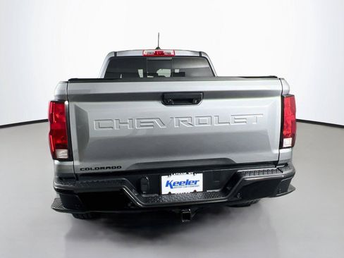 Used 2025 Chevrolet Colorado Trail Boss w/ Midnight Edition AWD/4WD image 5
