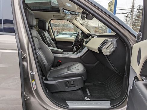 Used 2021 Land Rover Range Rover Sport HSE Silver Edition image 31