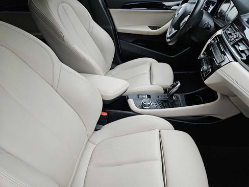 Used 2022 BMW X2 sDrive28i w/ Convenience Package image 13