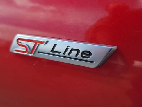 Certified 2023 Ford Escape ST-Line Select w/ Tech Pack #2 image 22