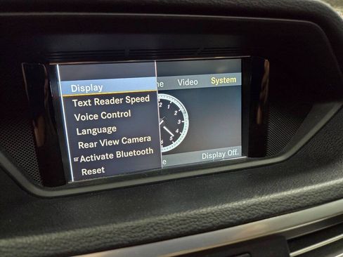 Used 2010 Mercedes-Benz E 350 Sedan image 32