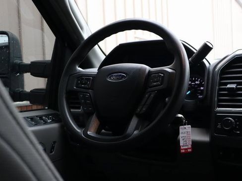 Used 2019 Ford F250 XLT w/ XLT Premium Package image 42