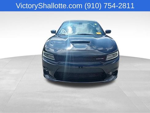 Used 2019 Dodge Charger R/T w/ Blacktop Package RWD image 3