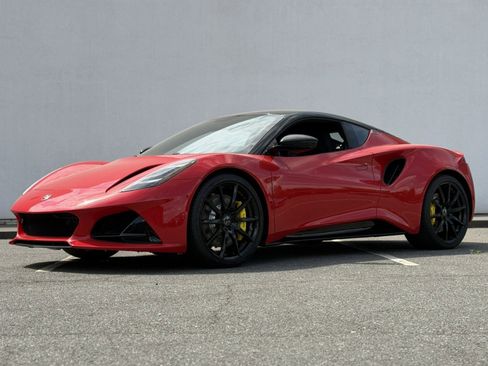 Used 2025 Lotus Emira RWD image 3