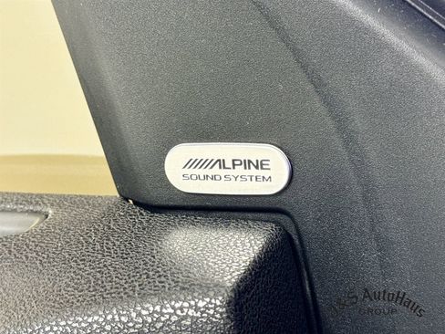 Used 2018 Dodge Charger R/T RWD image 23