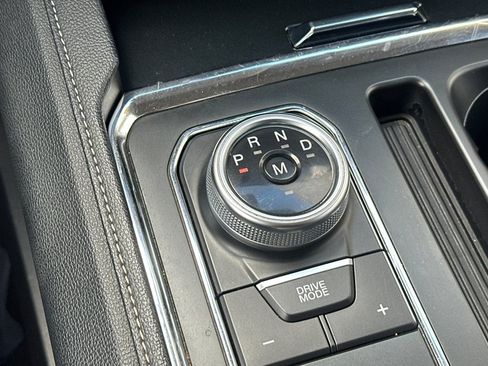 Certified 2024 Ford Expedition Max XLT image 21