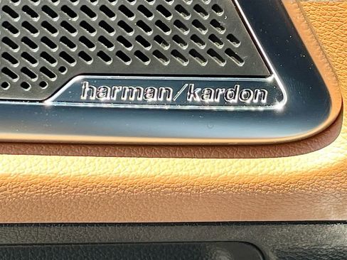 Used 2025 Kia Telluride SX Prestige X-Pro image 13