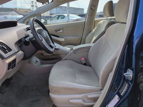 Used 2011 Toyota Prius Two FWD image 9