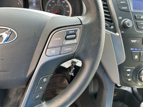 Used 2016 Hyundai Santa Fe Sport image 20