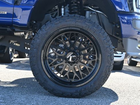 Used 2026 Ford F250 Platinum AWD/4WD image 13