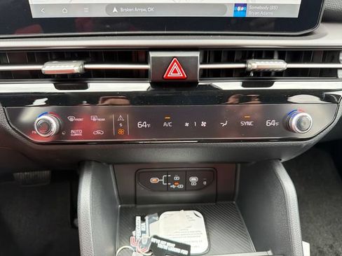 New 2026 Kia Sportage SX FWD image 14