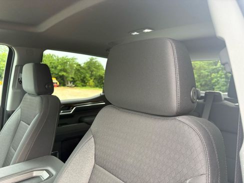 Used 2024 GMC Sierra 1500 Elevation AWD/4WD image 21