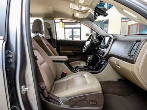 Used 2018 GMC Canyon SLT image 29