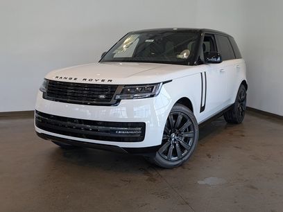 New 2025 Land Rover Range Rover SE